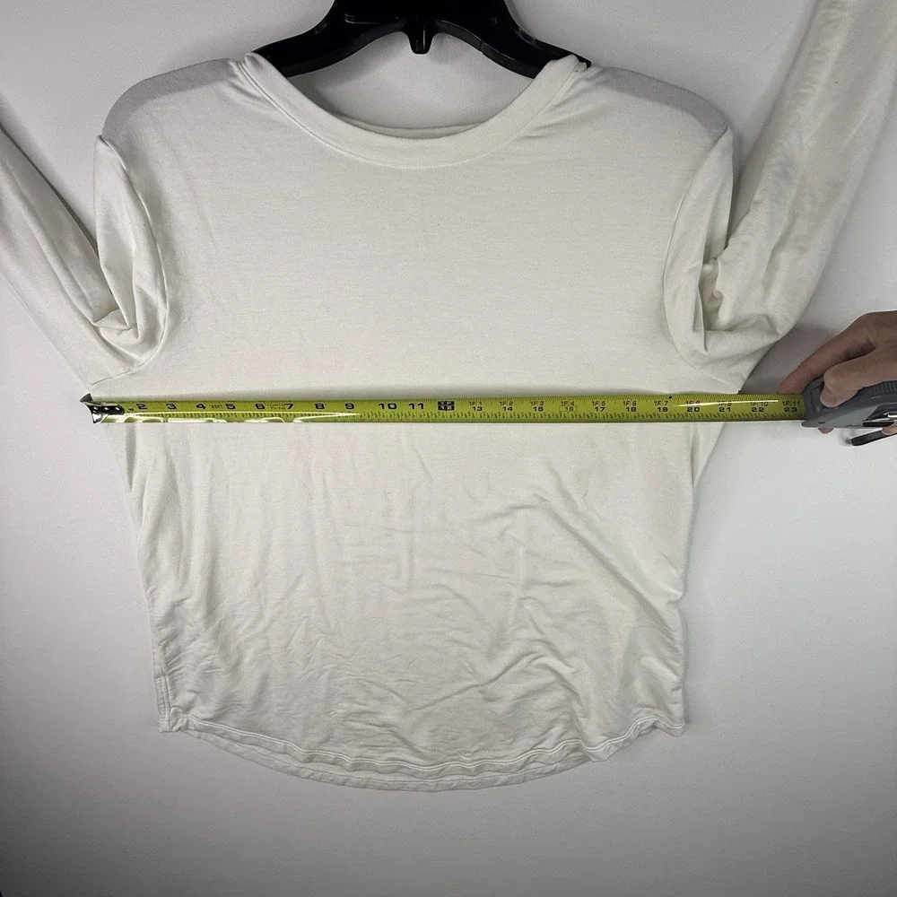lululemon White Long Sleeve Shirt 16 Tag Missing